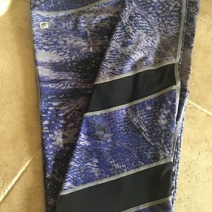 Fabletics leggings! Mesh detail! Good condition!